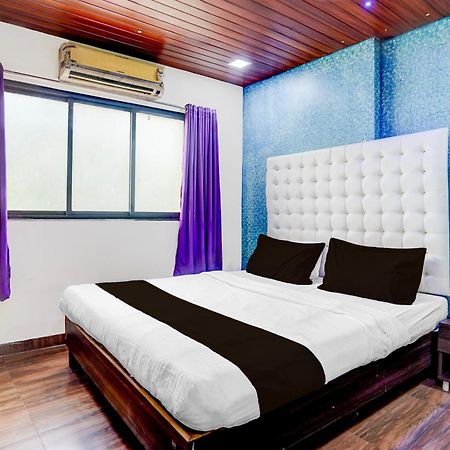 Hotel O The Om Sai Residency Bombaim Exterior foto